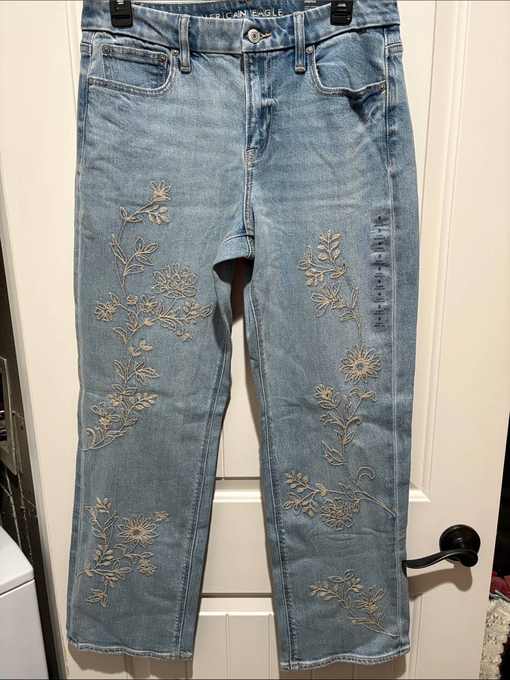 American Eagle Outfitters Light Blue Embroidered Women’s Jeans
